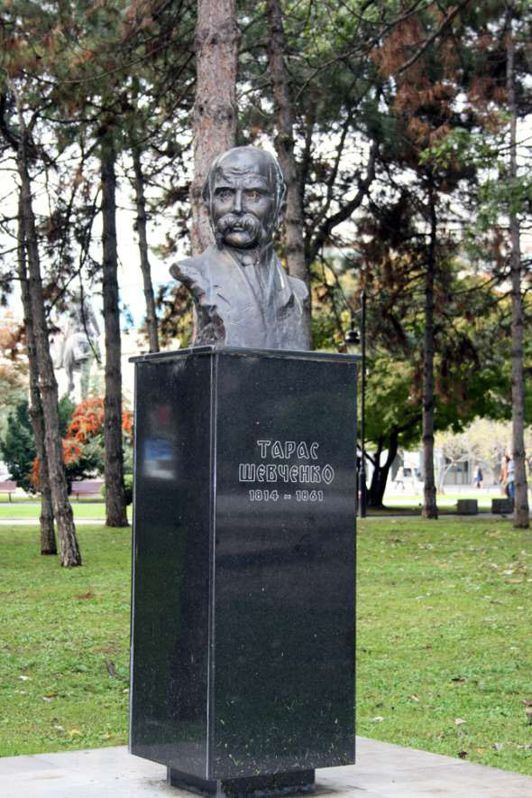 Погруддя Т. Шевченка у Скоп’є